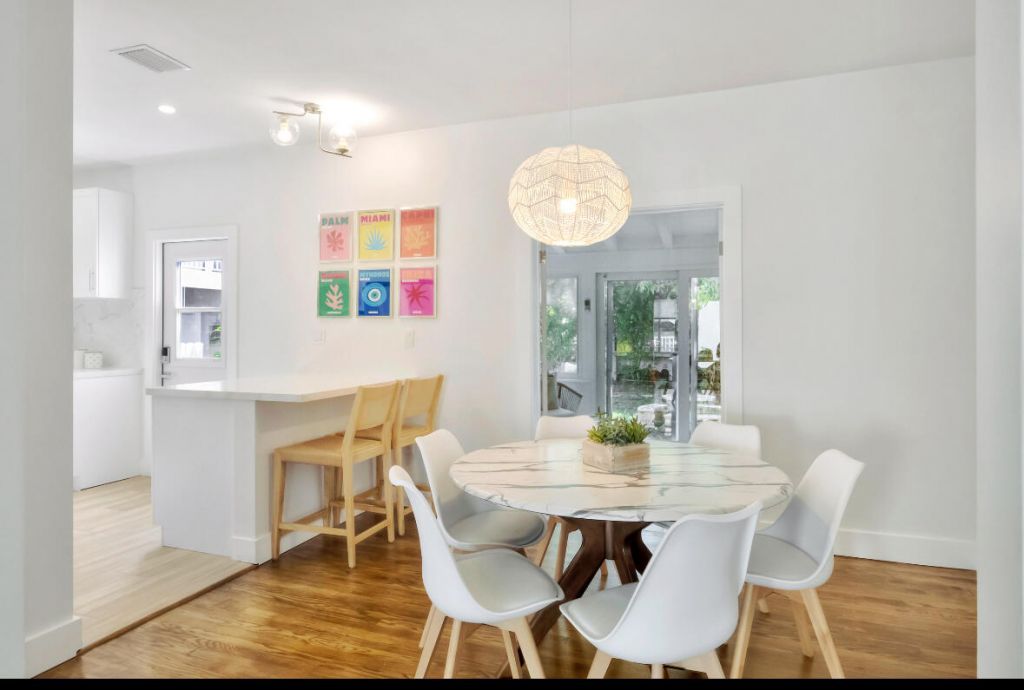 7825 Byron Avenue, Miami Beach, FL 33141 Photo