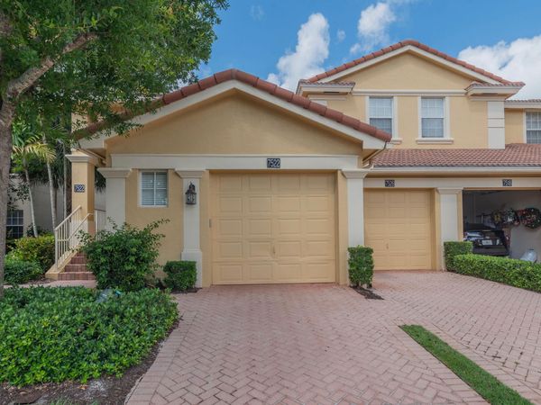 7522 SW Herrington Lane, Stuart, FL 34997