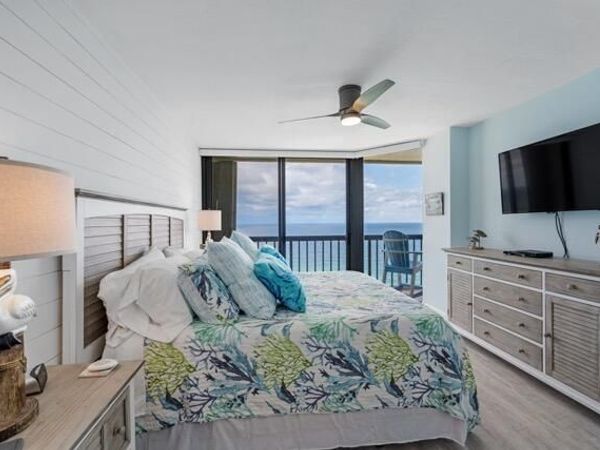 9550 S Ocean Drive, Unit 4, Jensen Beach, FL 34957