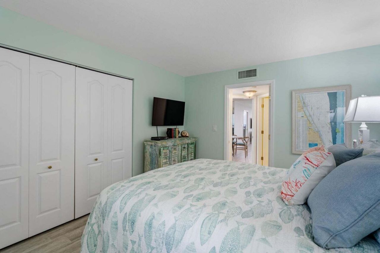9550 S Ocean Drive, Unit 4, Jensen Beach, FL 34957 Photo