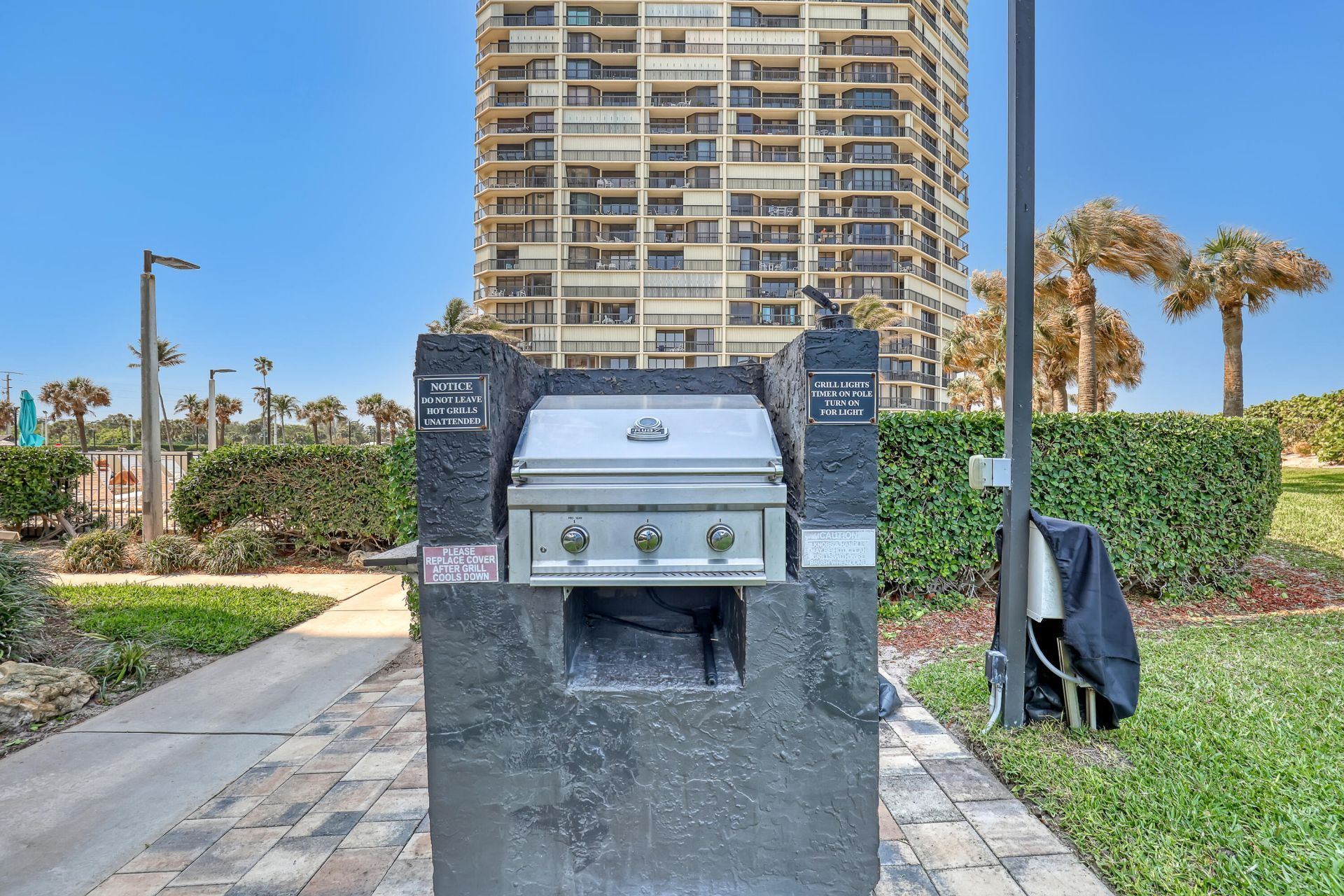 9550 S Ocean Drive, Unit 4, Jensen Beach, FL 34957 Photo