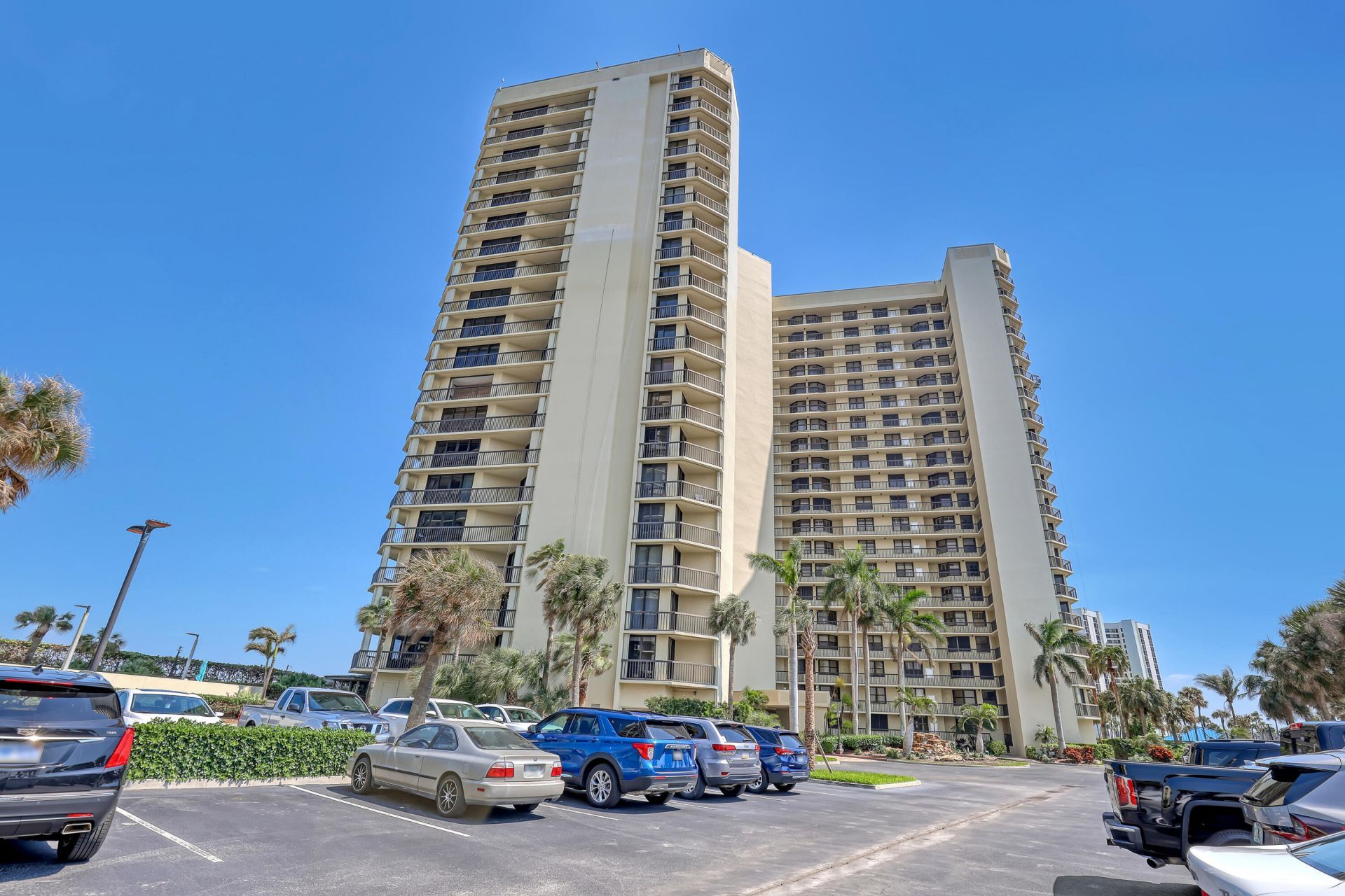 9550 S Ocean Drive, Unit 4, Jensen Beach, FL 34957 Photo