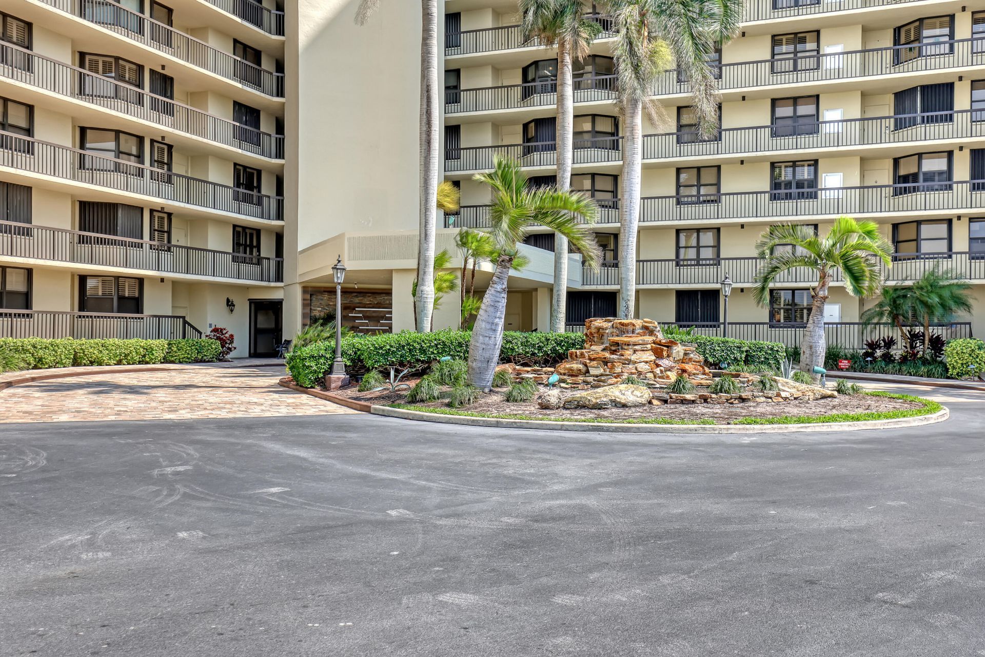 9550 S Ocean Drive, Unit 4, Jensen Beach, FL 34957 Photo