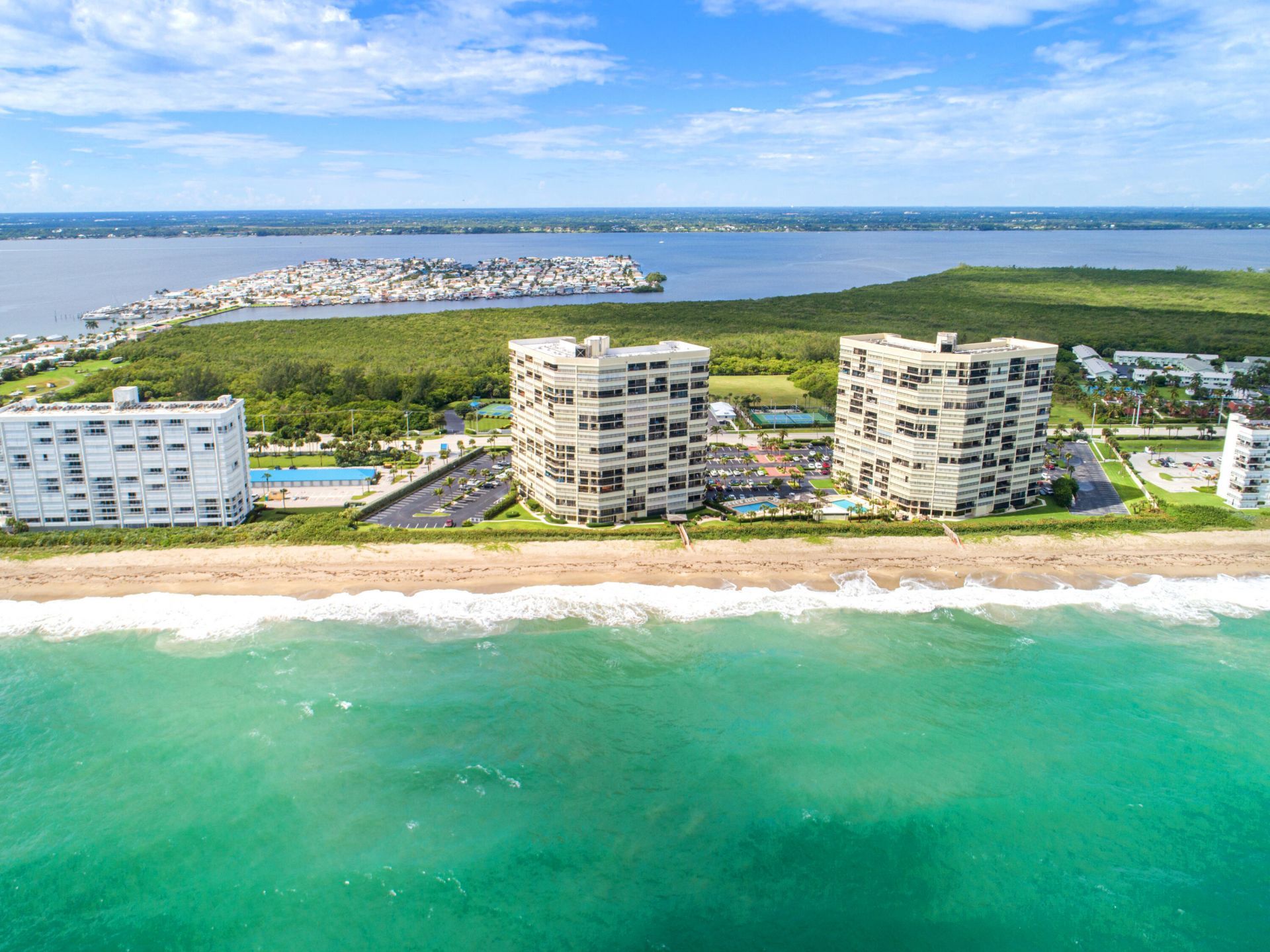 9550 S Ocean Drive, Unit 4, Jensen Beach, FL 34957 Photo
