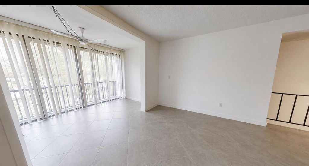 3740 Inverrary Drive, Unit 3g, Lauderhill, FL 33319 Photo