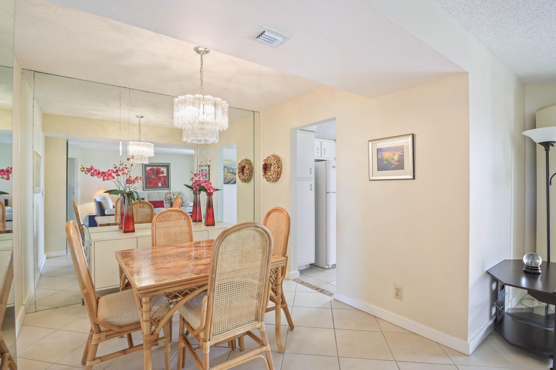 3951 Via Poinciana, Unit 511, Greenacres, FL 33467 Photo