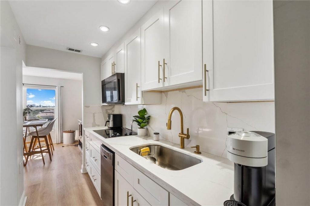 1770 E Las Olas Boulevard, Unit 508, Fort Lauderdale, FL 33301 Photo