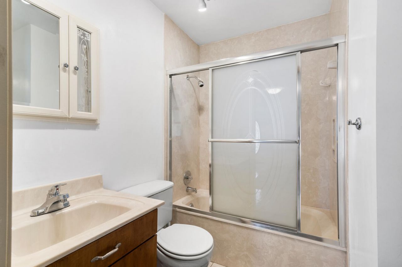 4619 Gladiator Circle, Greenacres, FL 33463 Photo