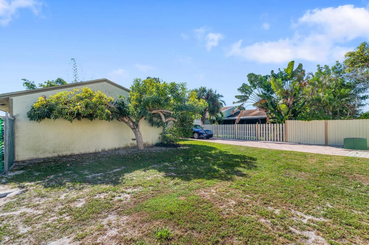 4619 Gladiator Circle, Greenacres, FL 33463 Photo