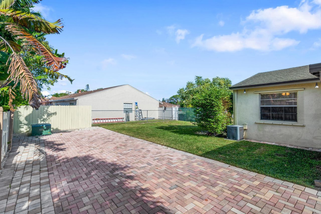 4619 Gladiator Circle, Greenacres, FL 33463 Photo