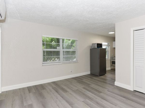 605 N Federal Highway, Unit 7, Lake Worth Beach, FL 33460