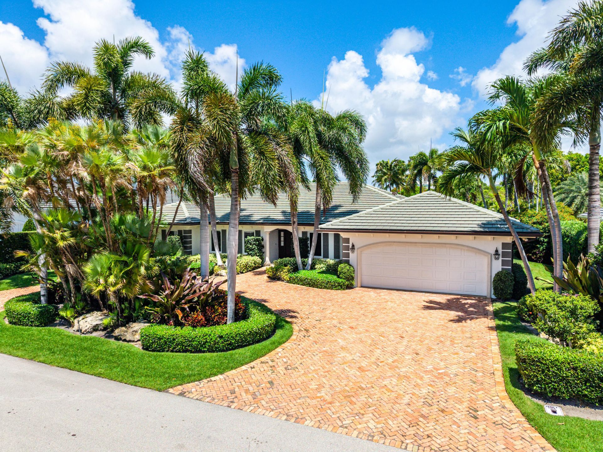 1851 Thatch Palm Drive, Boca Raton, FL 33432 Photo