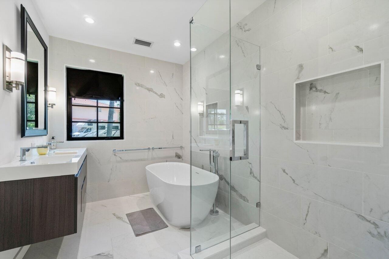 210 S Lake Drive, Lantana, FL 33462 Photo