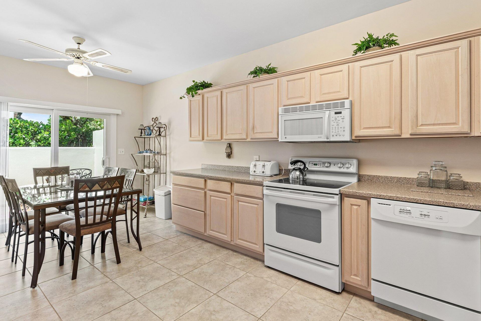 2584 Muirfield Court, Wellington, FL 33414 Photo