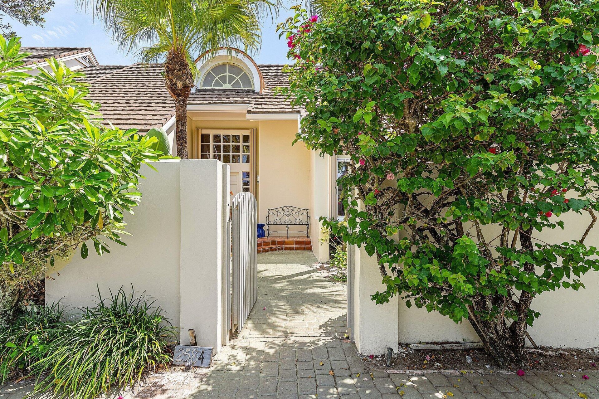 2584 Muirfield Court, Wellington, FL 33414 Photo