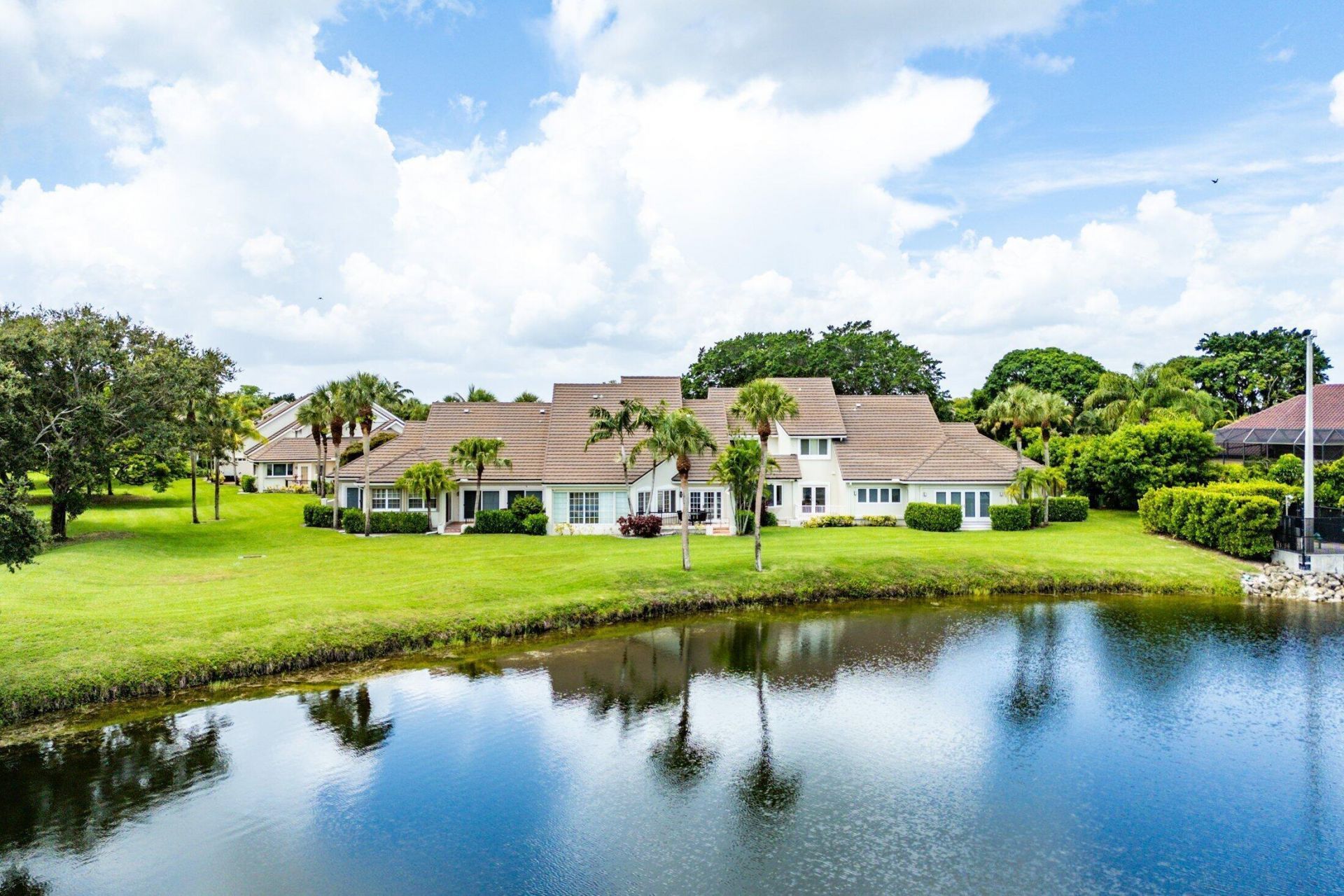 2584 Muirfield Court, Wellington, FL 33414 Photo