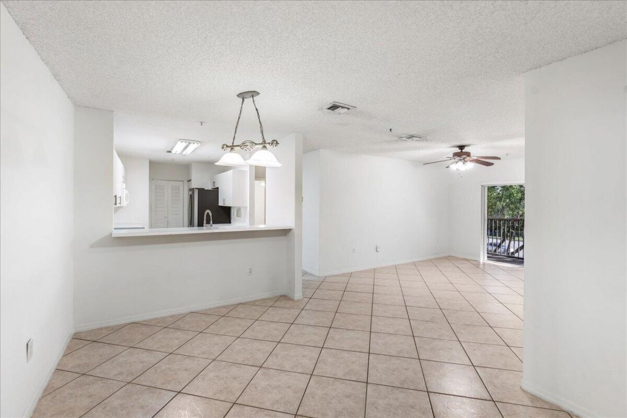 10129 W Atlantic Boulevard, Unit E3, Coral Springs, FL 33071 Photo