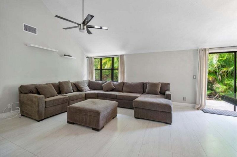 4140 Woods End Road, Boca Raton, FL 33487 Photo