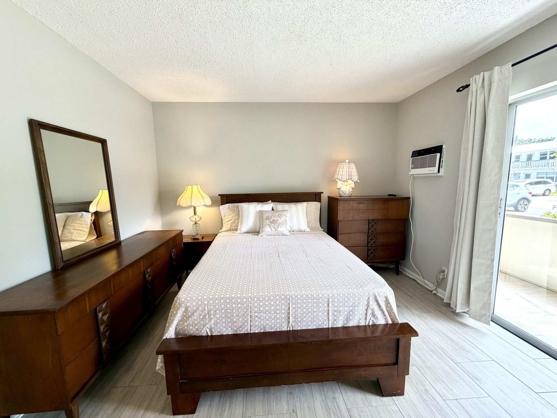162 Windsor H, West Palm Beach, FL 33417 Photo