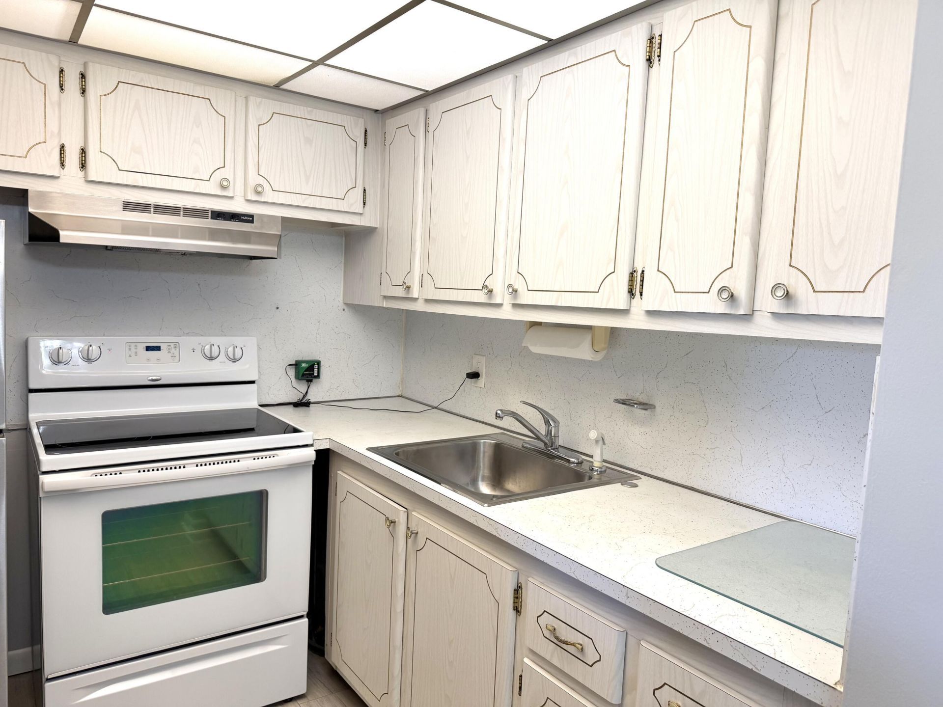 162 Windsor H, West Palm Beach, FL 33417 Photo