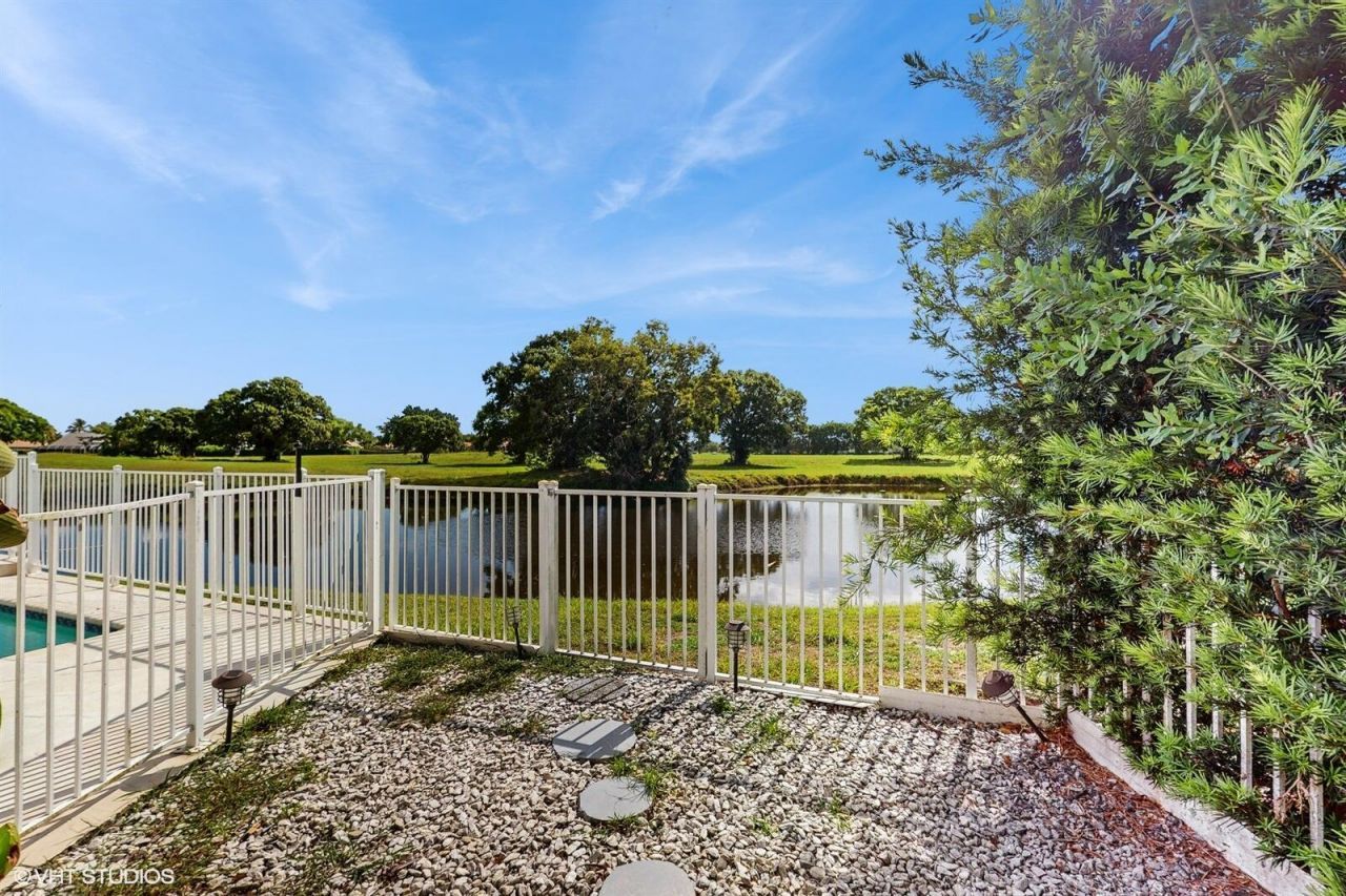 2690 Linkside Drive, Wellington, FL 33414 Photo