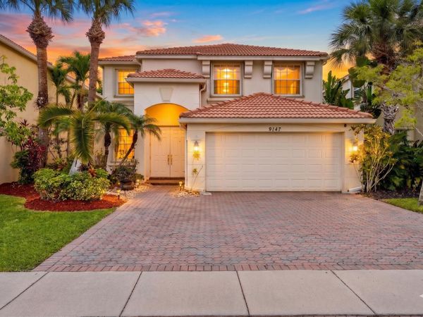 9147 Dupont Place, Wellington, FL 33414