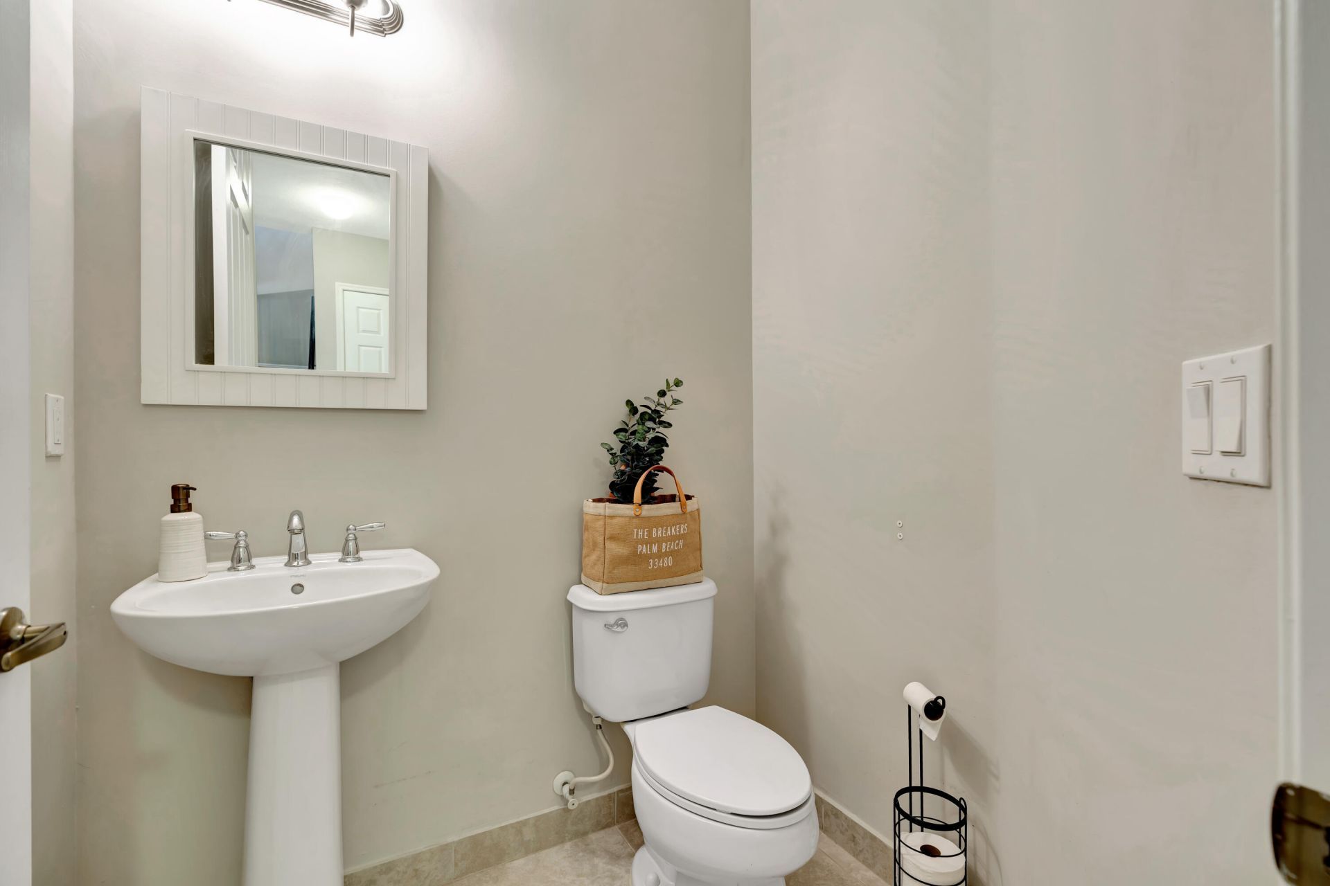 1136 Piccadilly Street, Palm Beach Gardens, FL 33418 Photo