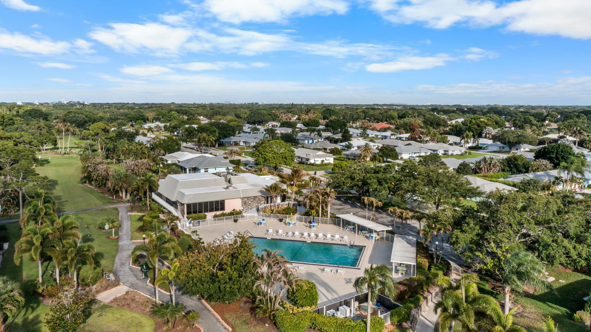 18081 SE Country Club Drive, Unit 16-159, Jupiter, FL 33469 Photo
