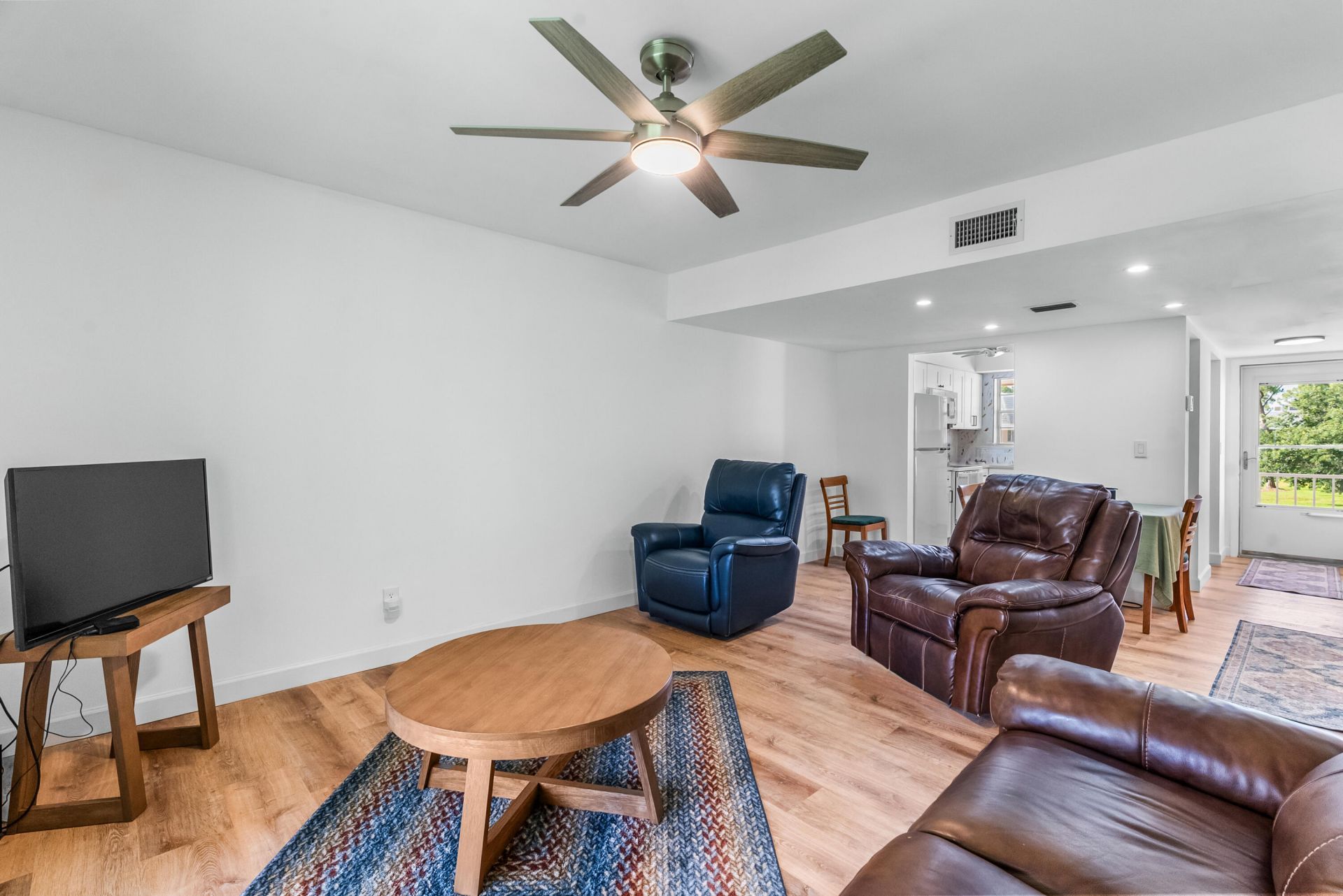 18081 SE Country Club Drive, Unit 16-159, Jupiter, FL 33469 Photo