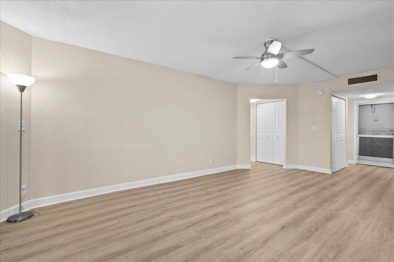 3755 Via Poinciana, Unit 611, Greenacres, FL 33467 Photo