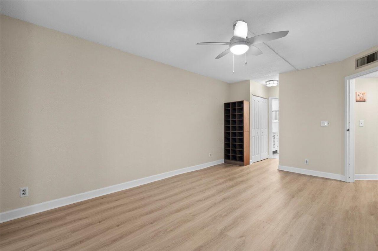 3755 Via Poinciana, Unit 611, Greenacres, FL 33467 Photo