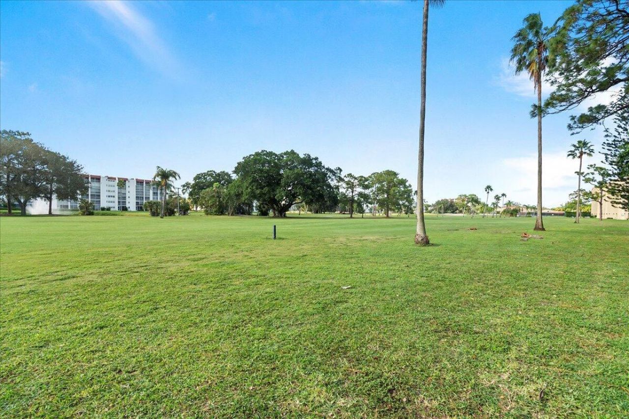 3755 Via Poinciana, Unit 611, Greenacres, FL 33467 Photo