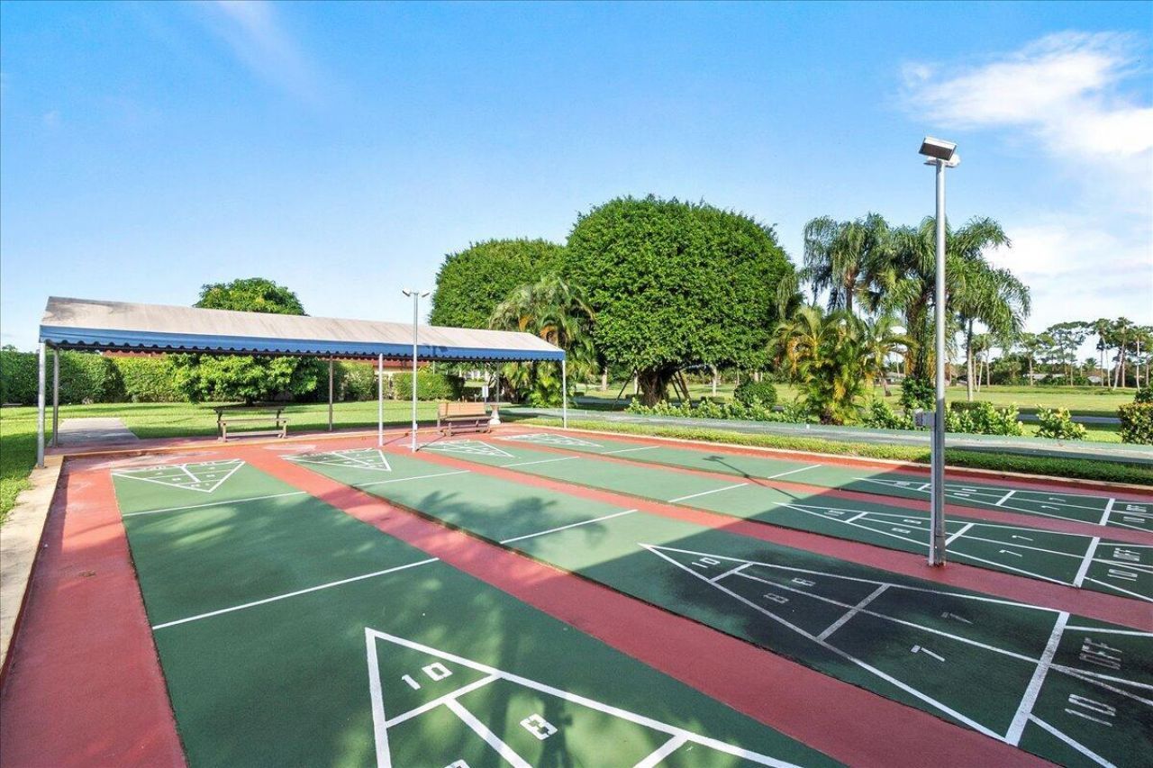 3755 Via Poinciana, Unit 611, Greenacres, FL 33467 Photo