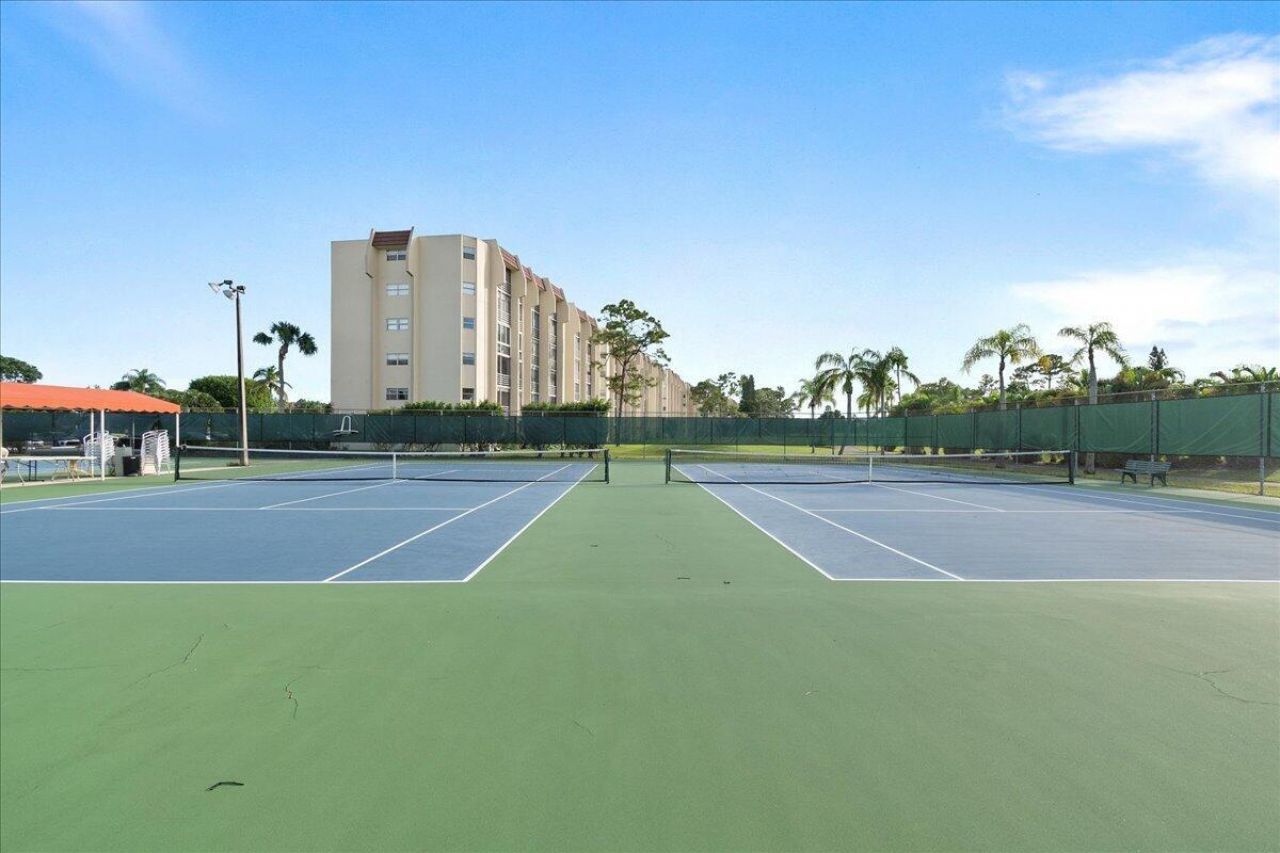 3755 Via Poinciana, Unit 611, Greenacres, FL 33467 Photo