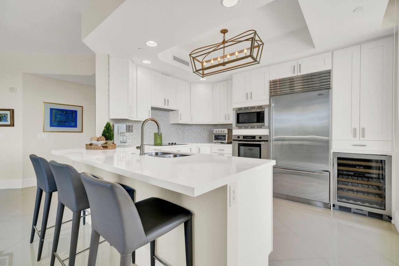 2700 N Ocean Drive, Riviera Beach, FL 33404 Photo