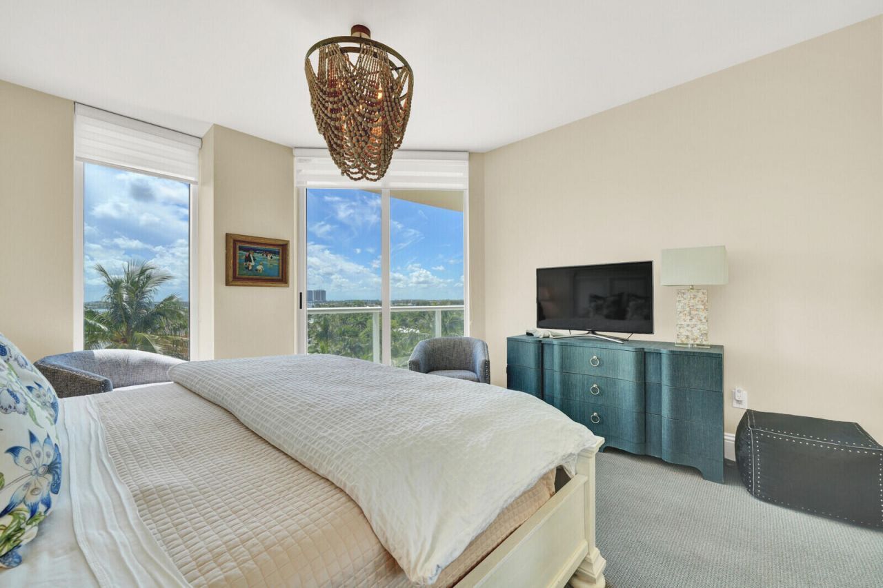 2700 N Ocean Drive, Riviera Beach, FL 33404 Photo