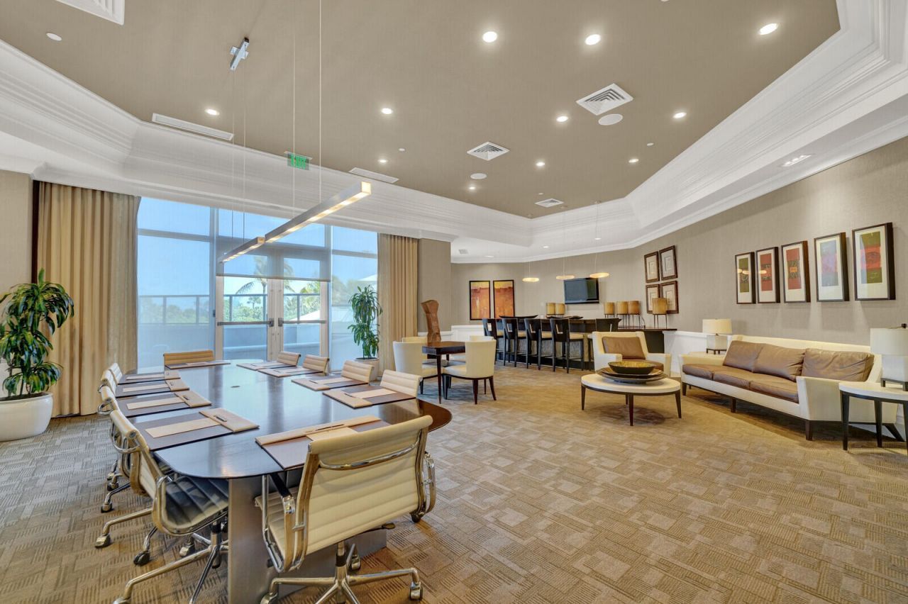 2700 N Ocean Drive, Riviera Beach, FL 33404 Photo