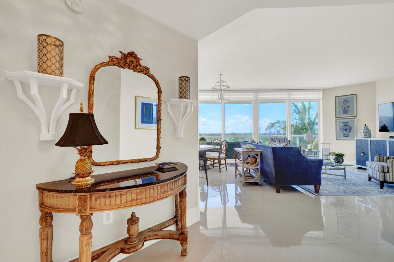 2700 N Ocean Drive, Riviera Beach, FL 33404 Photo