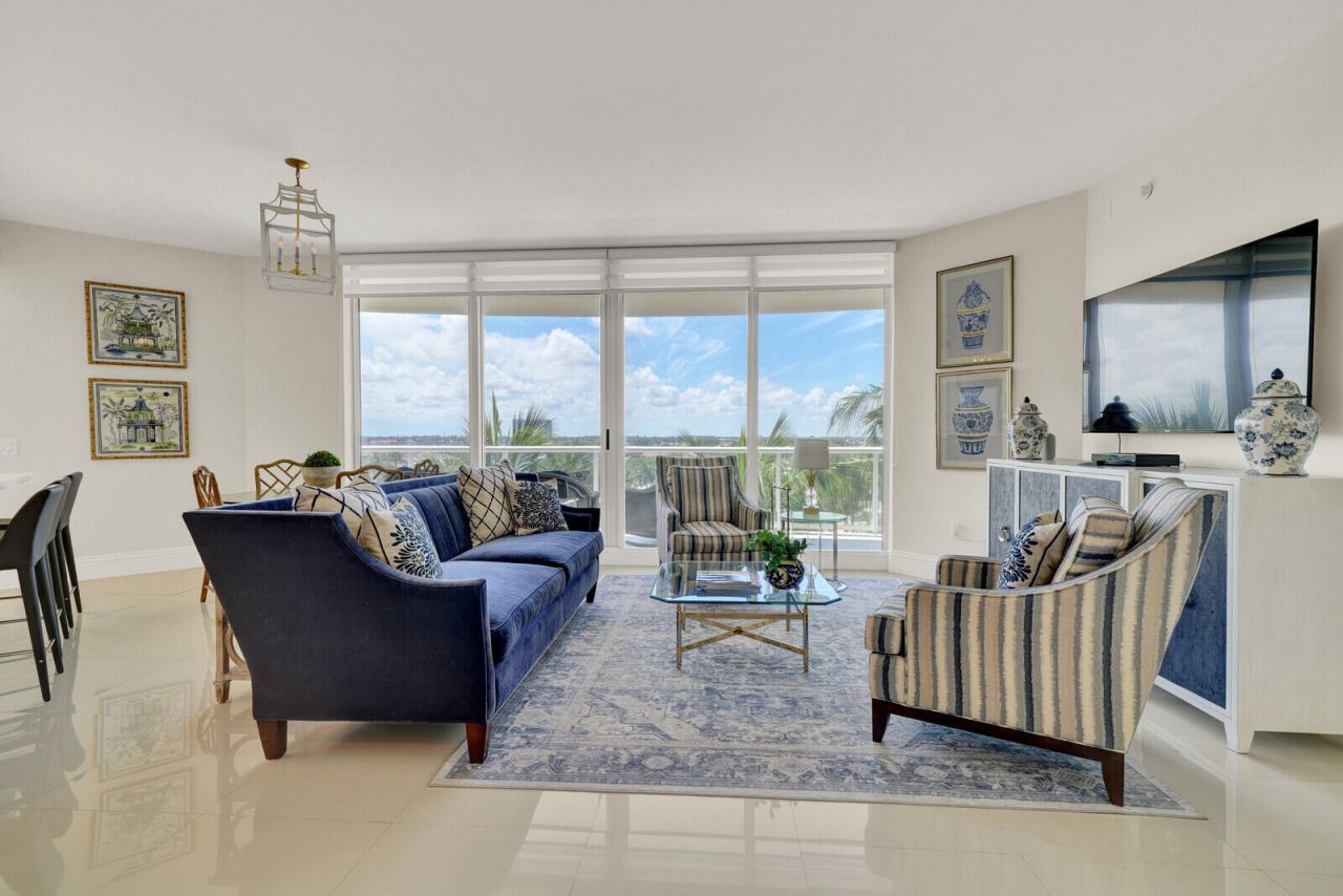2700 N Ocean Drive, Riviera Beach, FL 33404 Photo