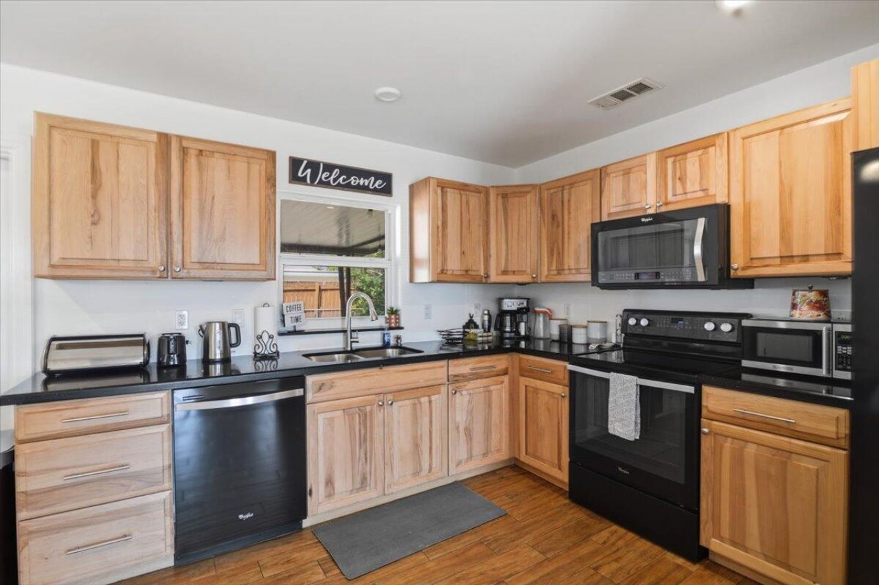 541 NE 58th Court, Fort Lauderdale, FL 33334 Photo