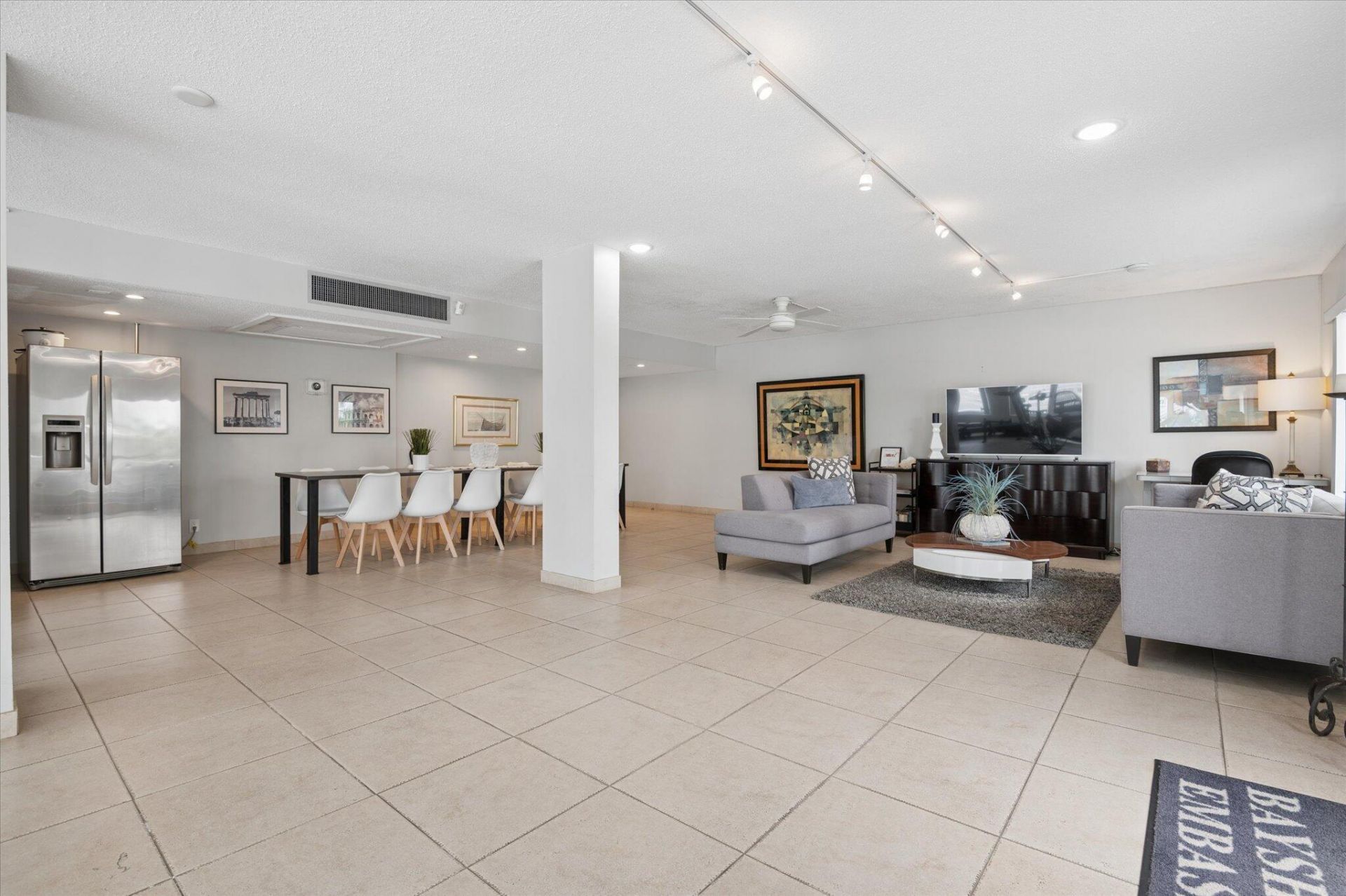 550 Bayshore Drive, Unit 314, Fort Lauderdale, FL 33304 Photo