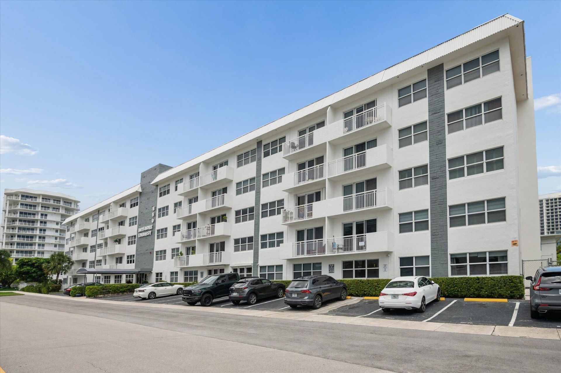550 Bayshore Drive, Unit 314, Fort Lauderdale, FL 33304 Photo
