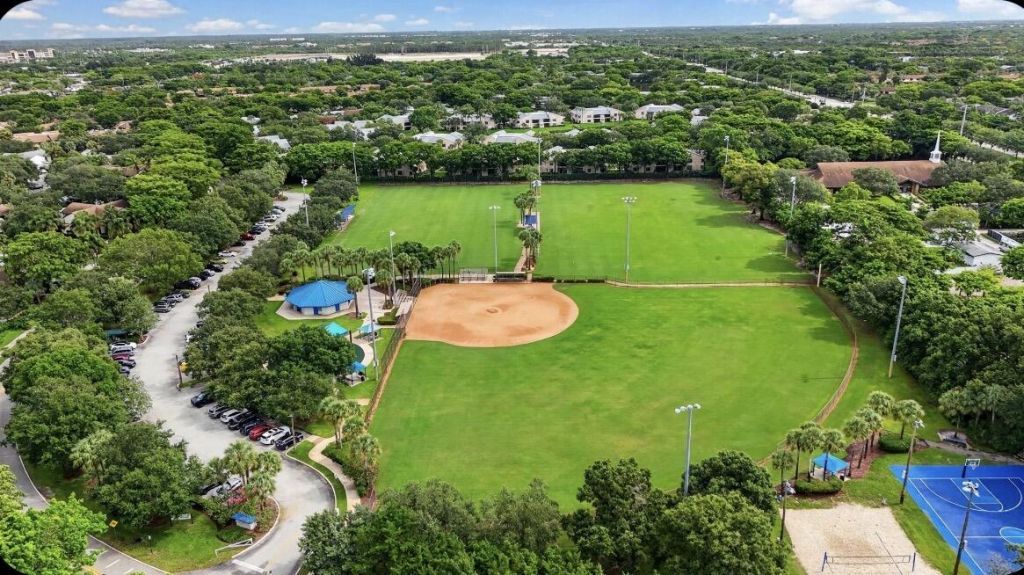4737 NW 30th Street, Coconut Creek, FL 33063 Photo
