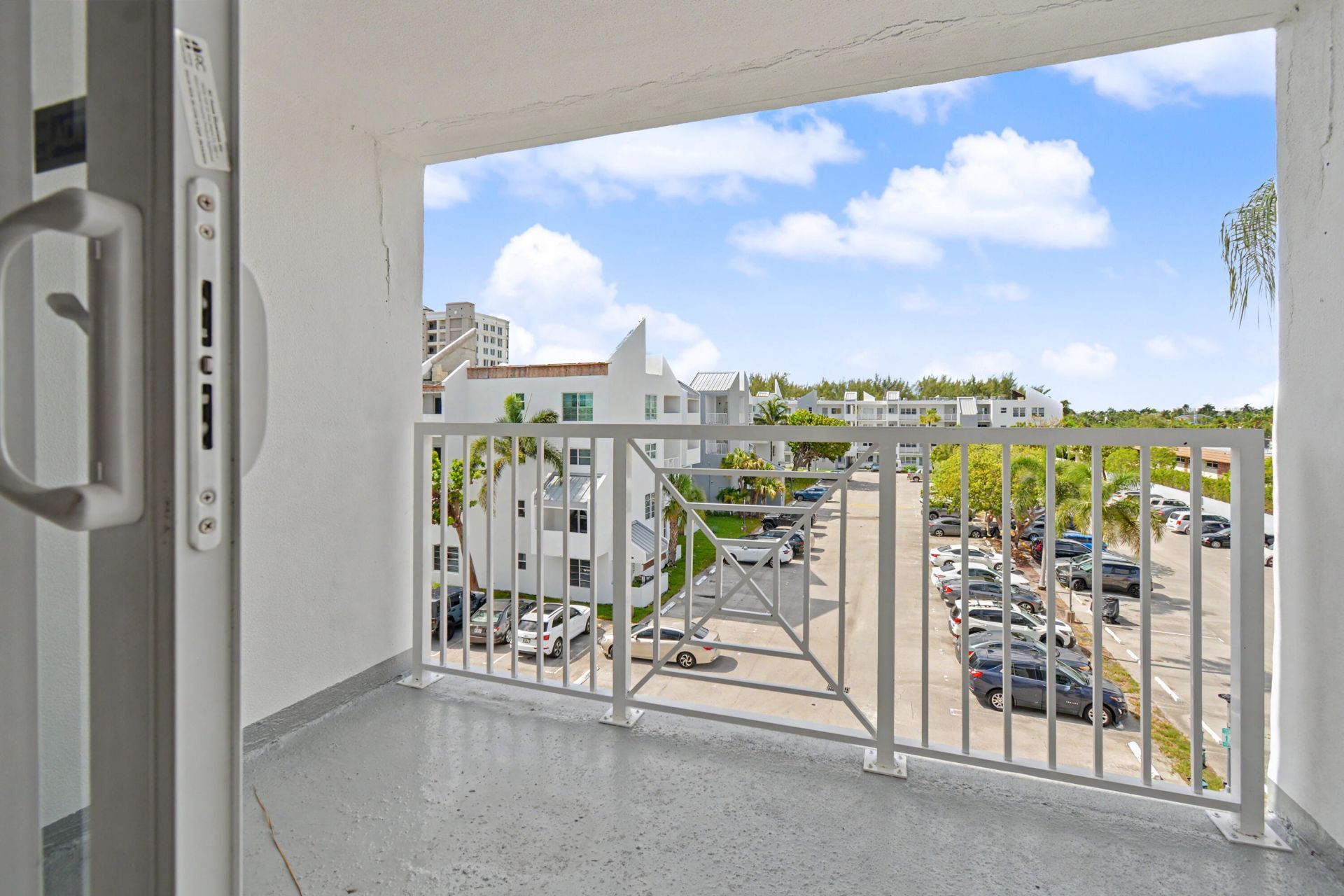 2840 NE 14th St, Unit 405a, Pompano Beach, FL 33062 Photo