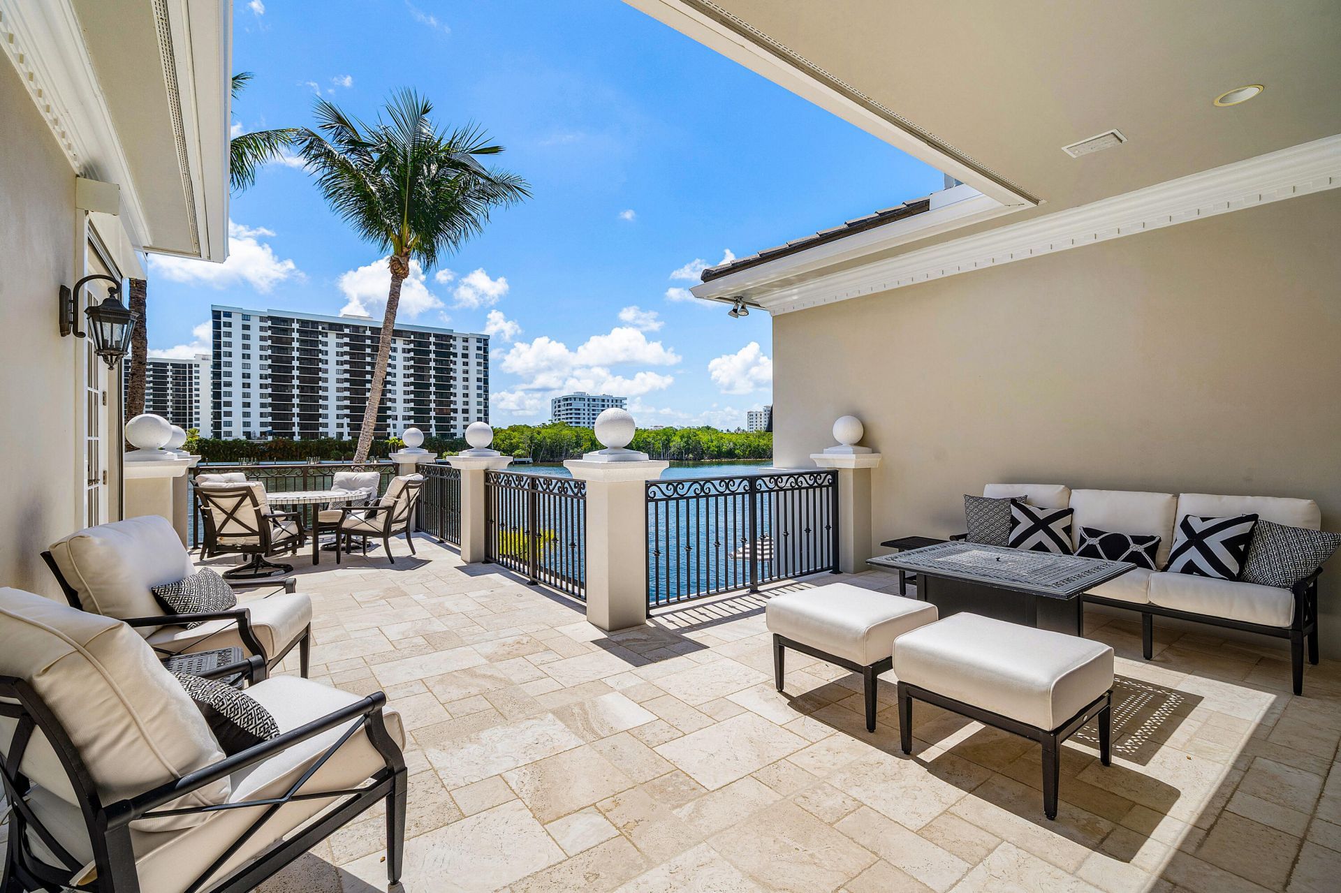 7350 NE 8th Drive, Boca Raton, FL 33487 Photo