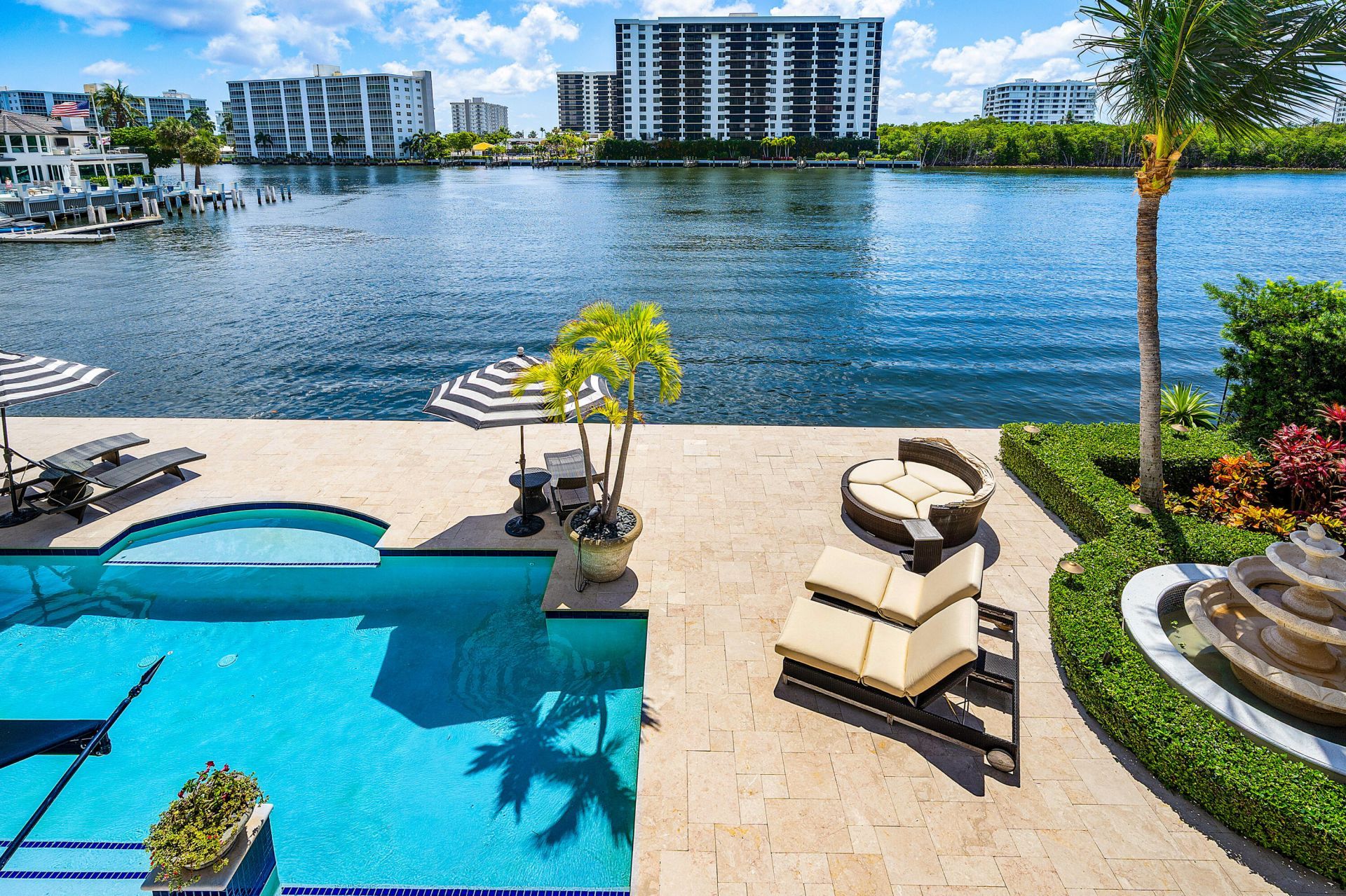 7350 NE 8th Drive, Boca Raton, FL 33487 Photo