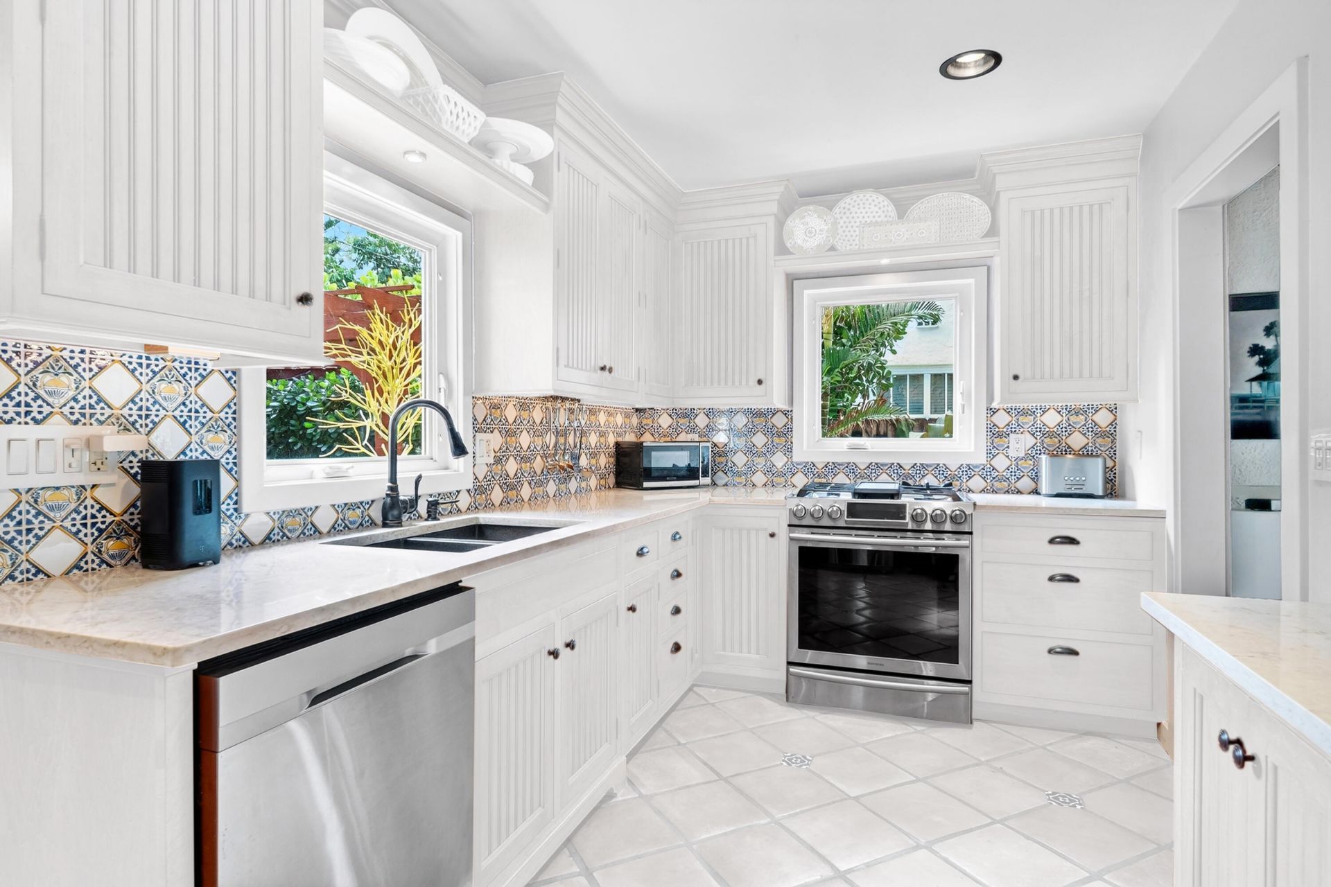 348 Plymouth Road, West Palm Beach, FL 33405 Photo