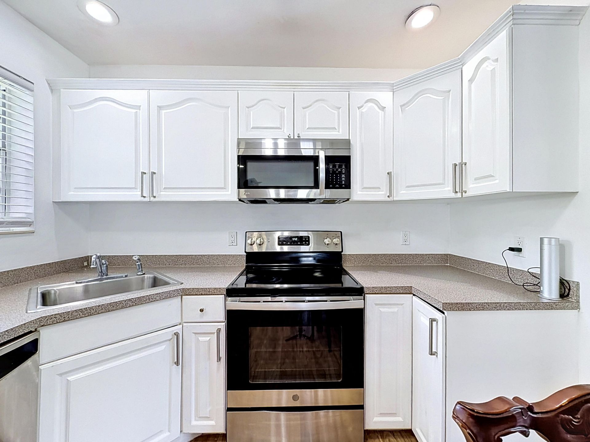 2000 NE 62nd Street, Fort Lauderdale, FL 33308 Photo