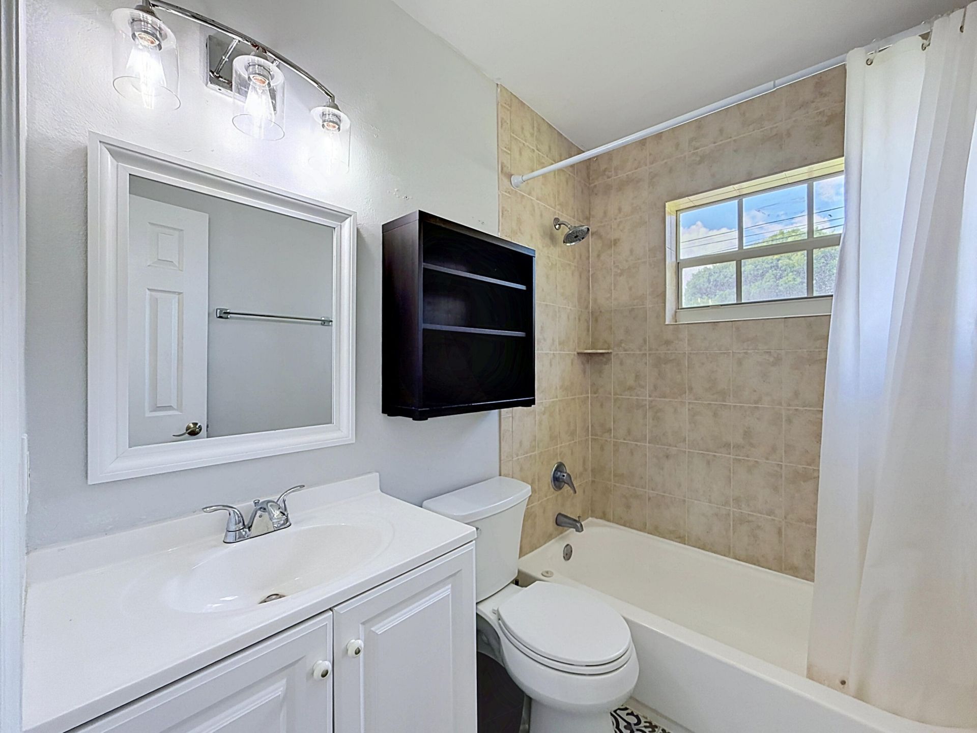 2000 NE 62nd Street, Fort Lauderdale, FL 33308 Photo