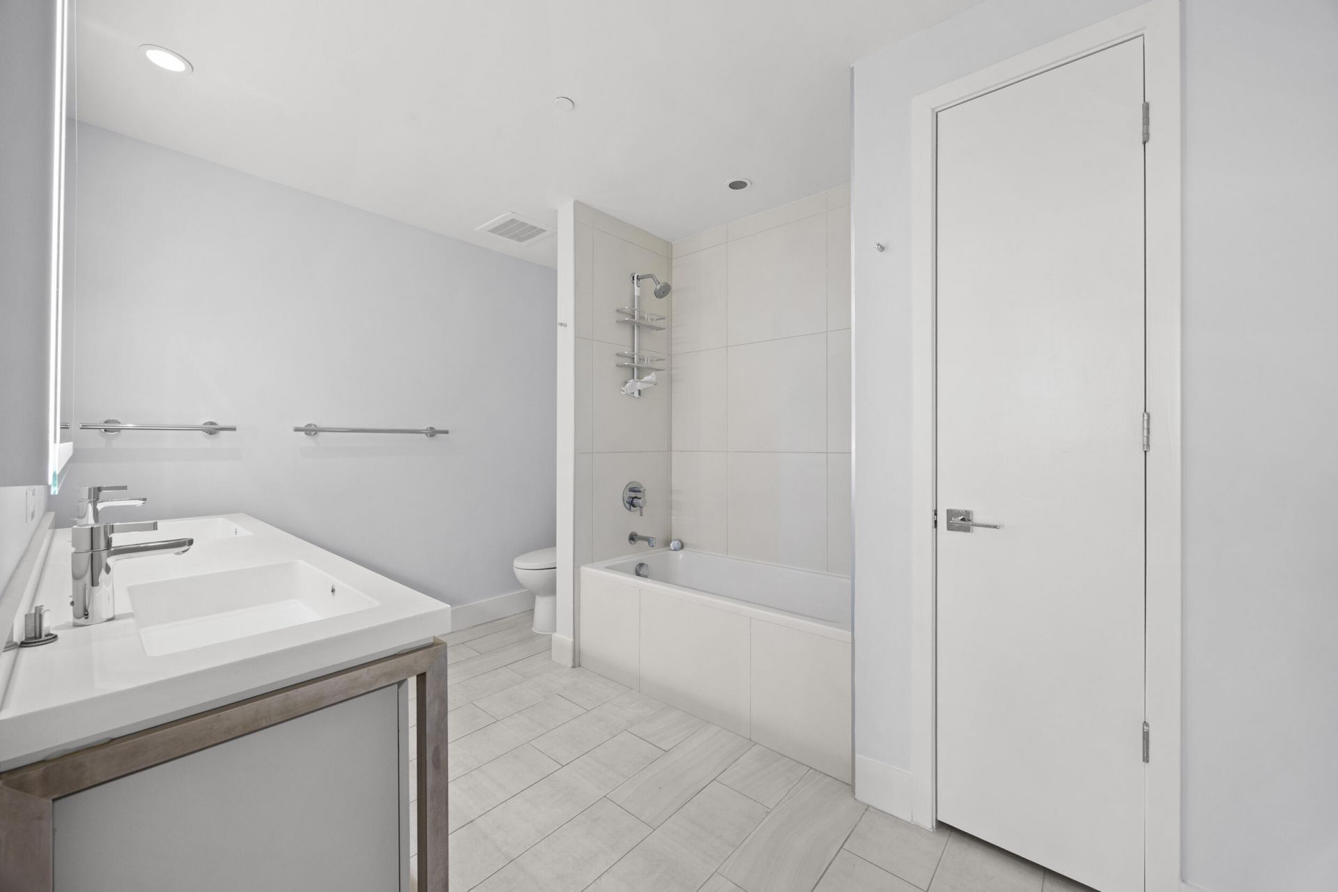 2000 Metropica Way, Unit 802, Sunrise, FL 33323 Photo